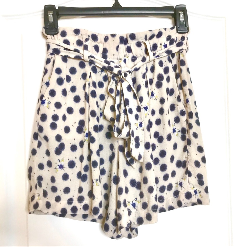 Anna Glover x H&M Paper Bag 🦋 Butterfly Shorts
